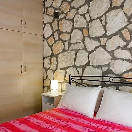 Hotel Lovely Near Laganas